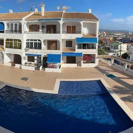 Sunny La Mata Lägenhet